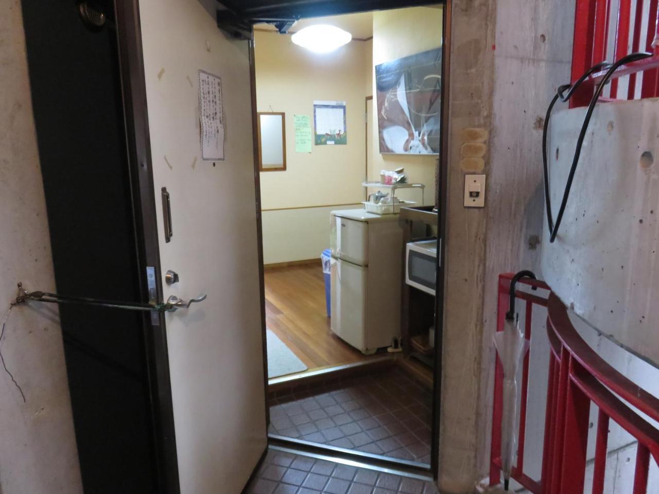 Hostel Hakuseiso Naha Eksteriør billede